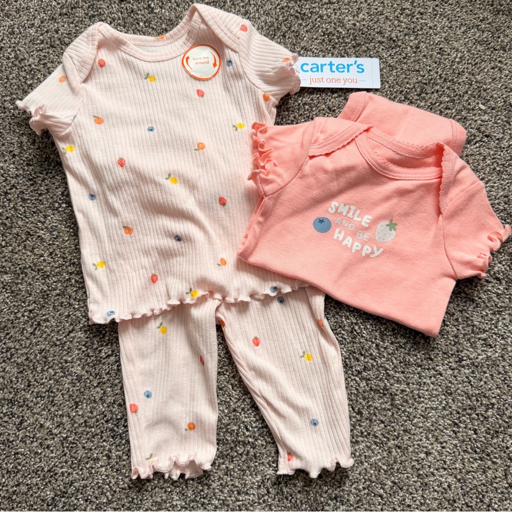 NEW Carter's 3m Fruit Outfit